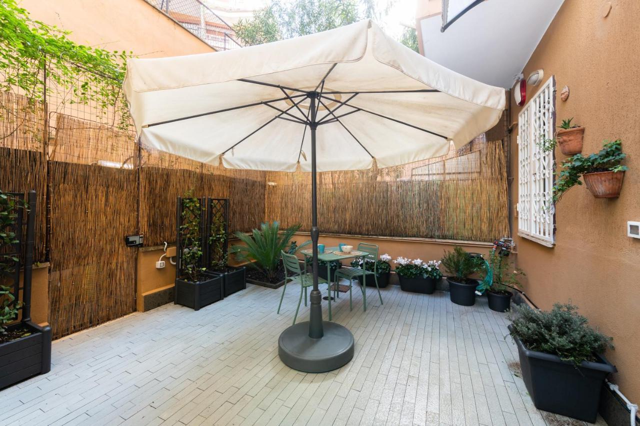 Casa Vegezio Near Vatican Museum And Metro Cipro Private Garden Check-In From 3 Pm To 10 Pm Exterior foto
