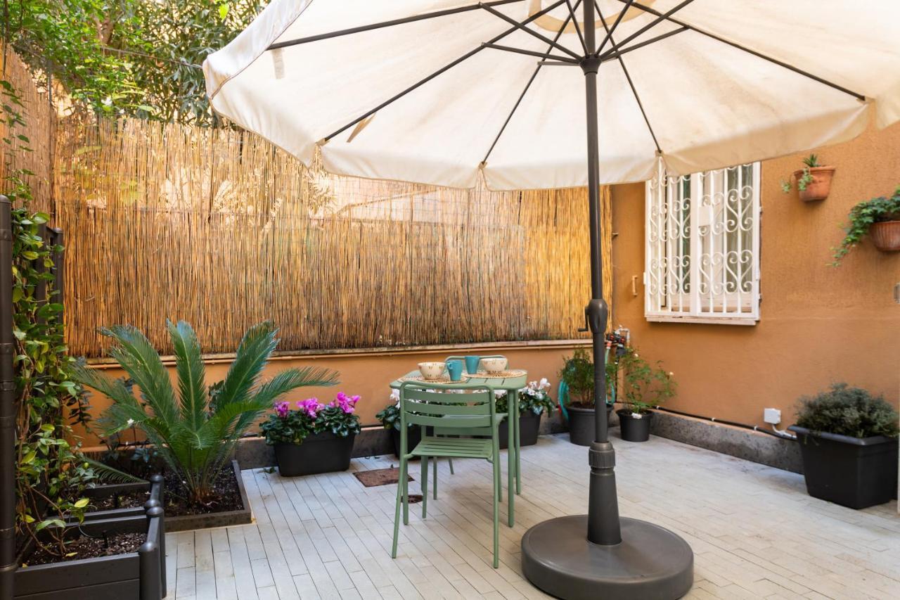 Casa Vegezio Near Vatican Museum And Metro Cipro Private Garden Check-In From 3 Pm To 10 Pm Exterior foto
